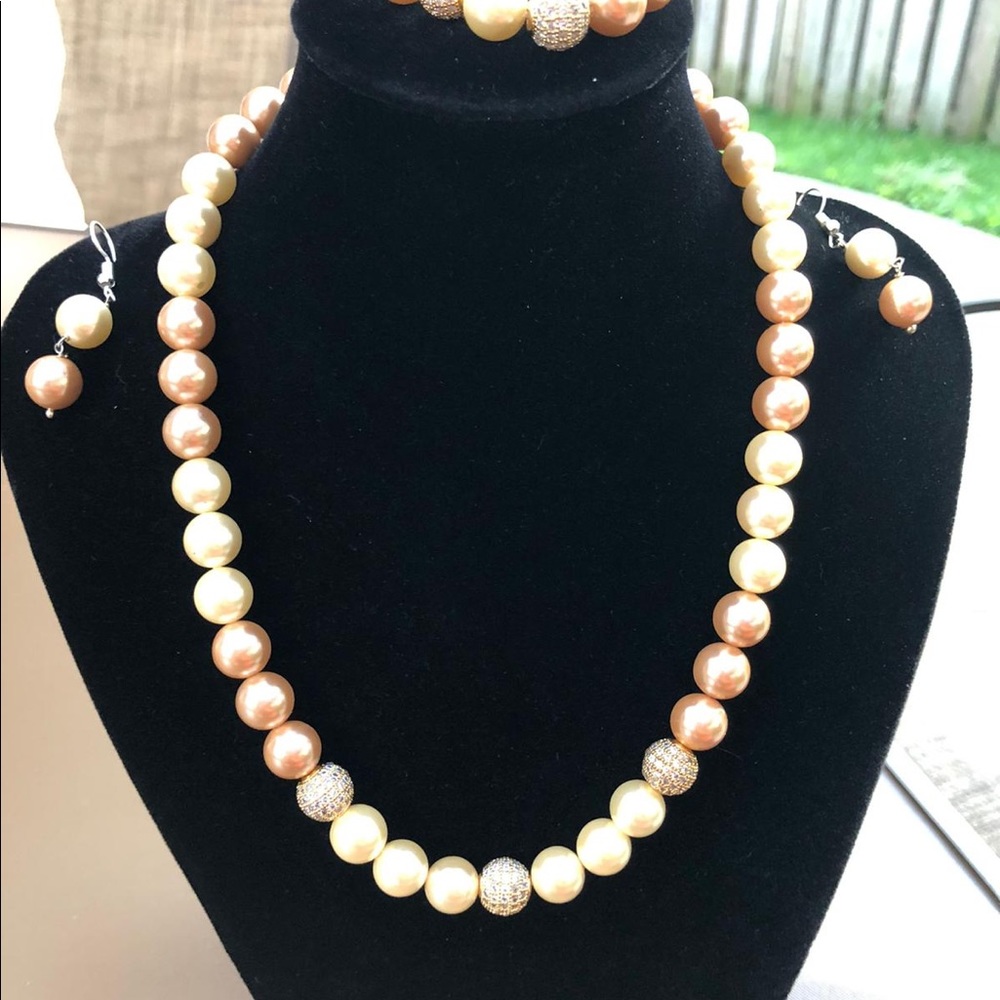 Pearl sets - Picture 13 of 16
